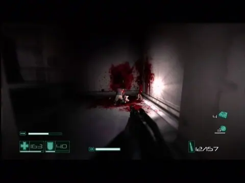 Captura de tela de F.E.A.R. (4 de 4)