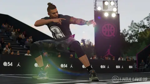 Captura de tela de NBA Live 19 (3 de 4)