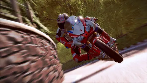 Captura de tela de TT Isle of Man: Ride on the Edge (2 de 4)