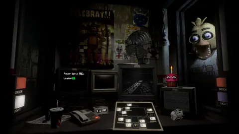 Captura de tela de Five Nights at Freddy's: Help Wanted (1 de 4)