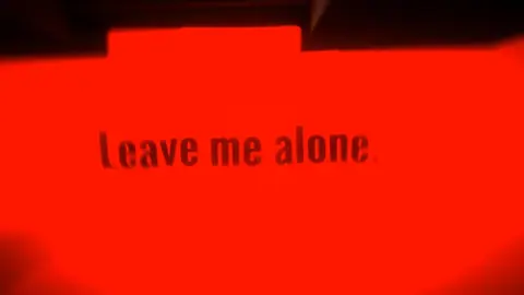 Captura de tela de When the Darkness comes (3 de 4)