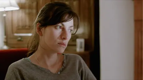 Captura de tela de Contradiction: Spot the Liar! (1 de 4)