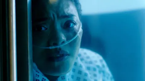 Captura de tela de The Complex (4 de 4)
